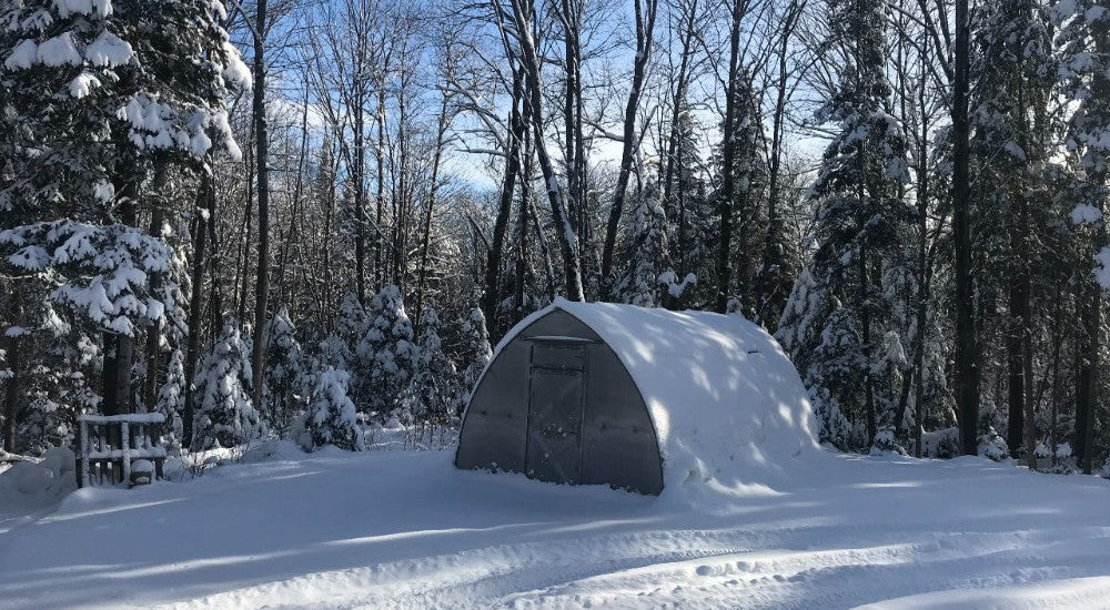 No problems with 2 ft of snow load last year