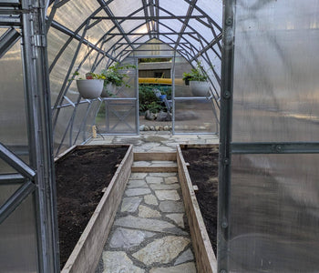 A Coastal BC Backyard Transformed With a Sungrow 20 Greenhouse