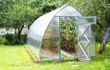 Commercial Greenhouses